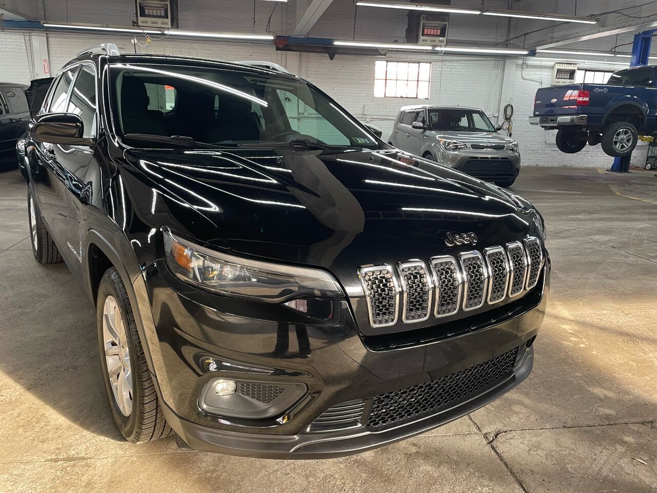 Used 2019 Jeep Cherokee