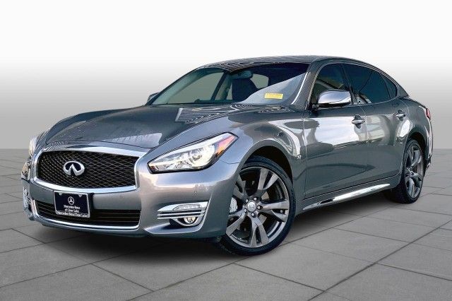 Used 2018 Infiniti Q70L