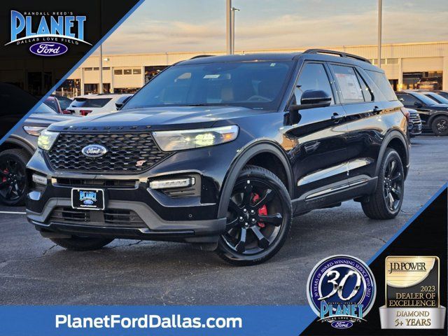 2023 Ford Explorer ST 4WD's photo