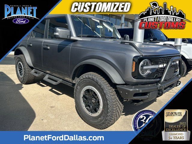 2023 Ford Bronco 4-Door Wildtrak's photo
