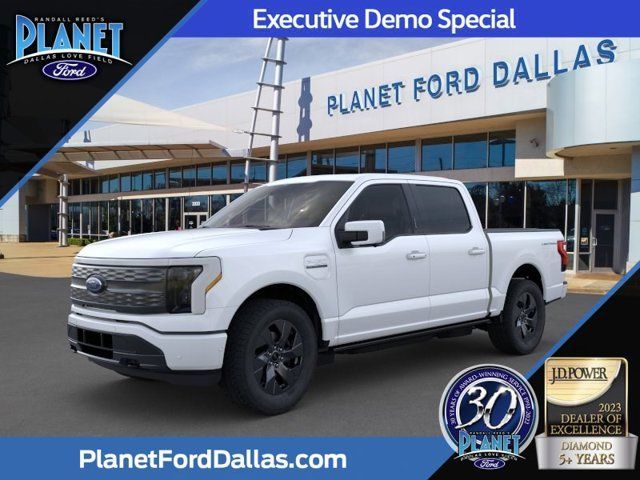 2023 Ford F-150 Lightning Lariat's photo