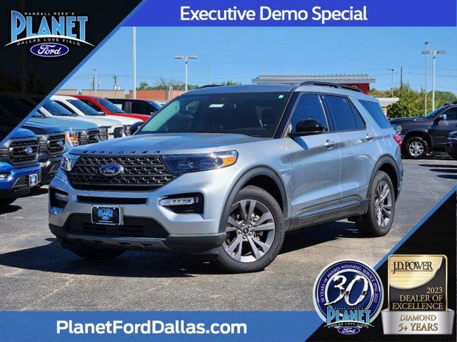 2023 Ford Explorer XLT RWD's photo
