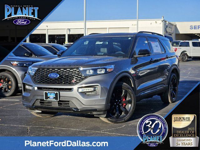 2023 Ford Explorer ST 4WD's photo