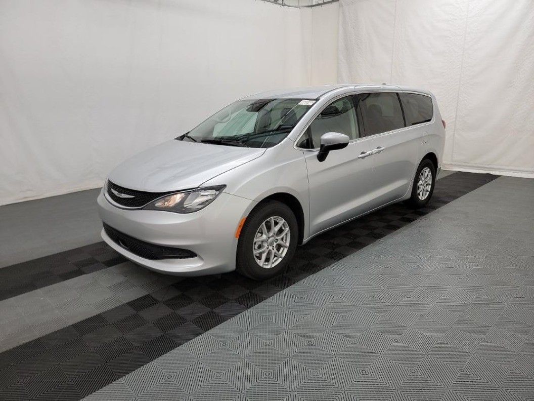 Used 2023 Chrysler Voyager