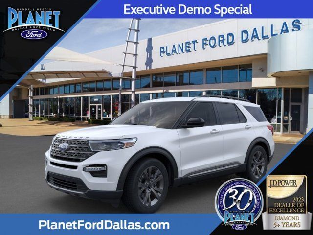 2023 Ford Explorer XLT RWD's photo