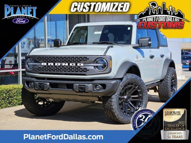 2023 Ford Bronco 4-Door Badlands's photo