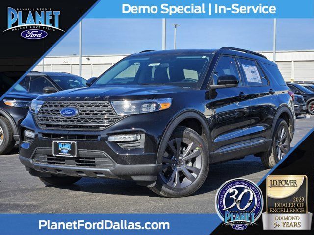 2023 Ford Explorer XLT RWD's photo