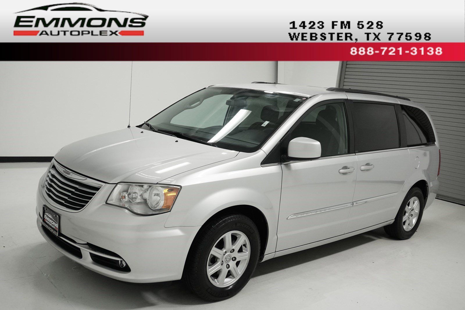 Used 2012 Chrysler Town & Country