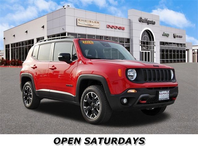 New 2023 Jeep Renegade