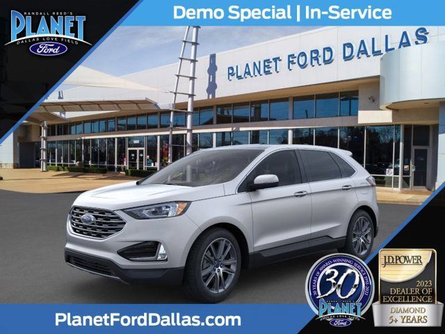 2024 Ford Edge Titanium's photo