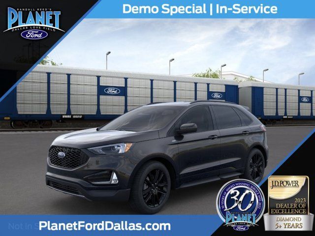 2024 Ford Edge ST-Line's photo