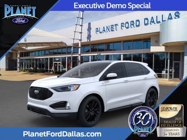 2024 Ford Edge ST-Line's photo
