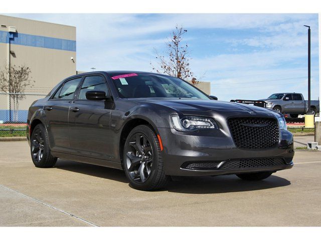 New 2023 Chrysler 300