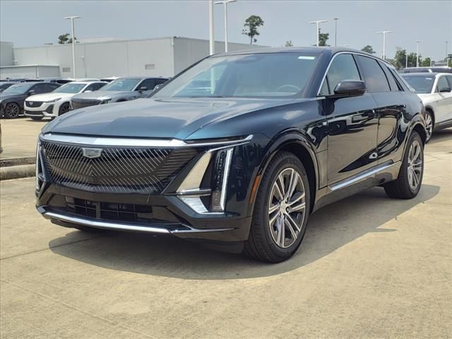 New 2024 Cadillac LYRIQ