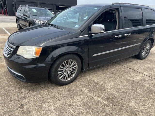 Used 2014 Chrysler Town & Country