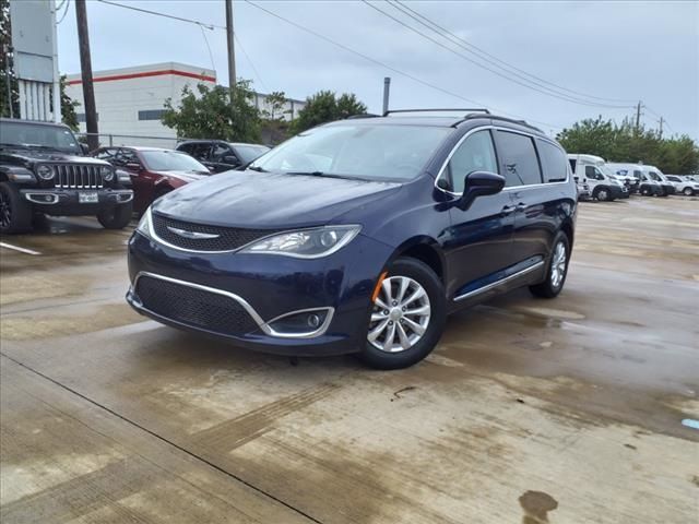 Used 2017 Chrysler Pacifica