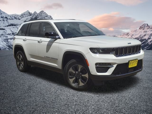 New 2024 Jeep Grand Cherokee