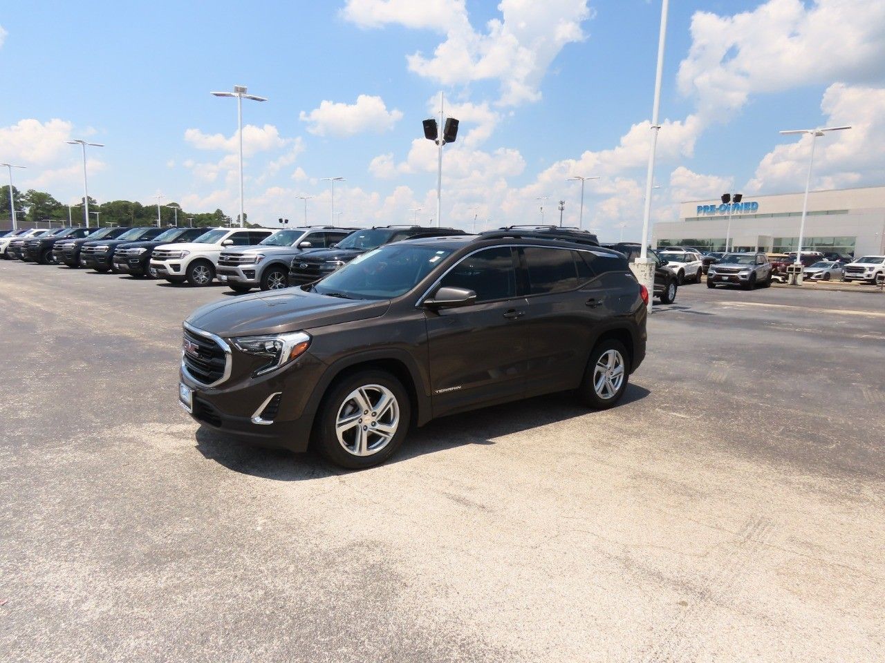 Used 2020 GMC Terrain SLE with VIN 3GKALMEV5LL124882 for sale in Spring, TX