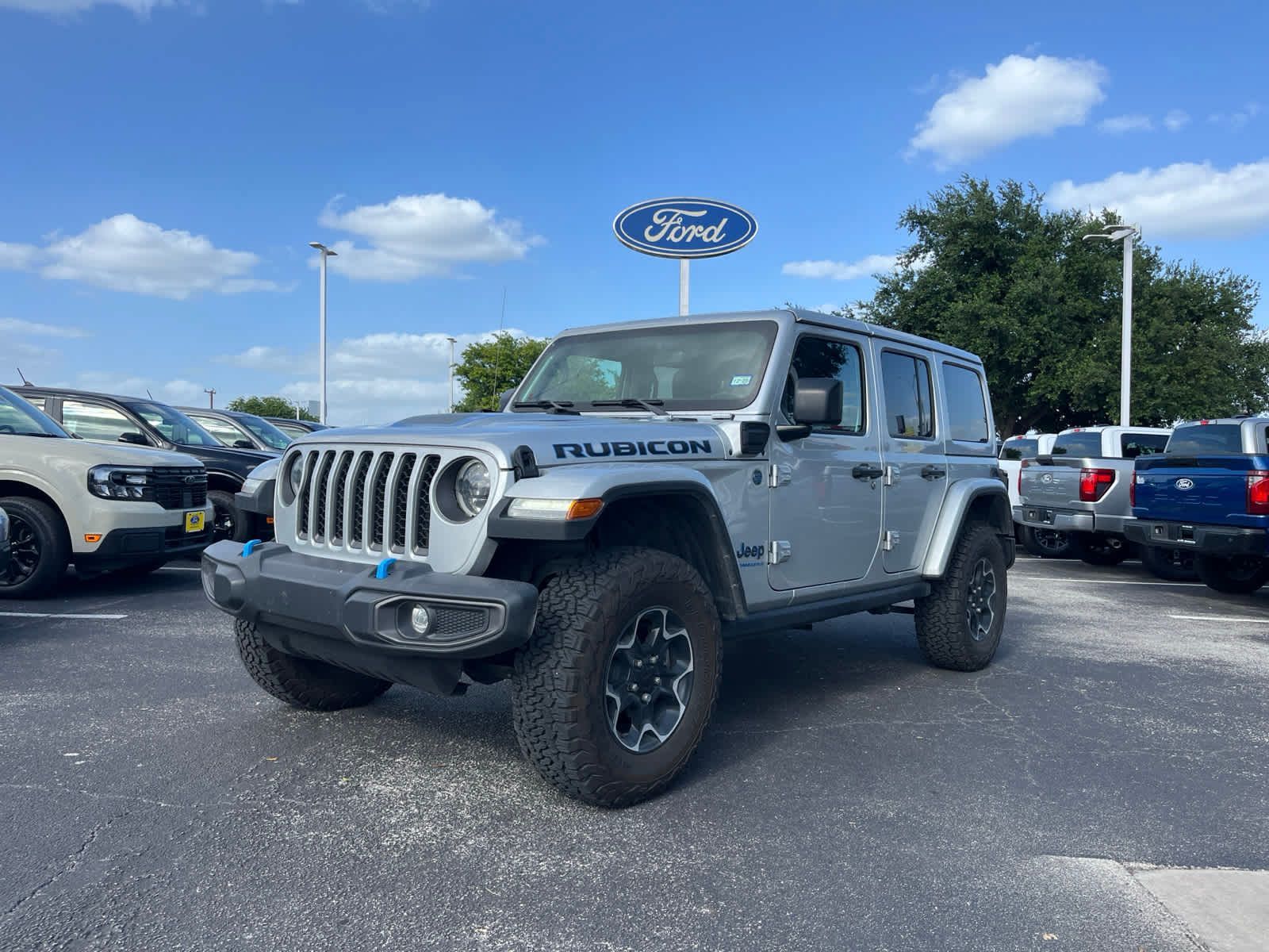 Used 2023 Jeep Wrangler