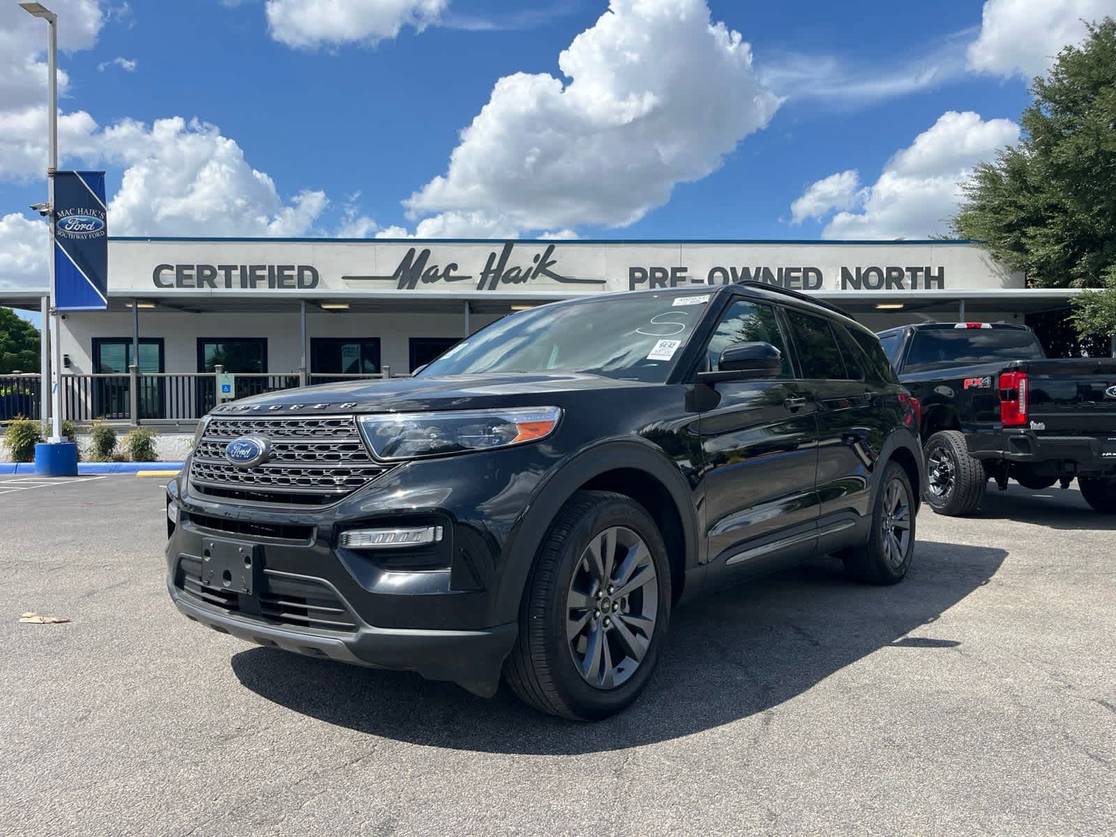 Used 2022 Ford Explorer