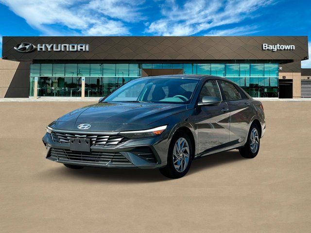 New 2024 Hyundai Elantra