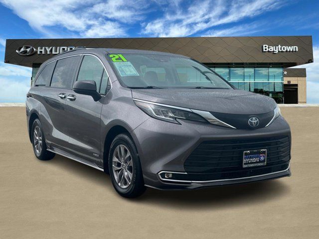 Used 2021 Toyota Sienna