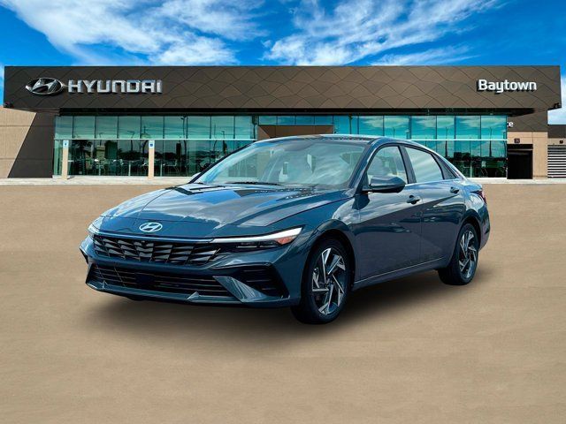 New 2024 Hyundai Elantra