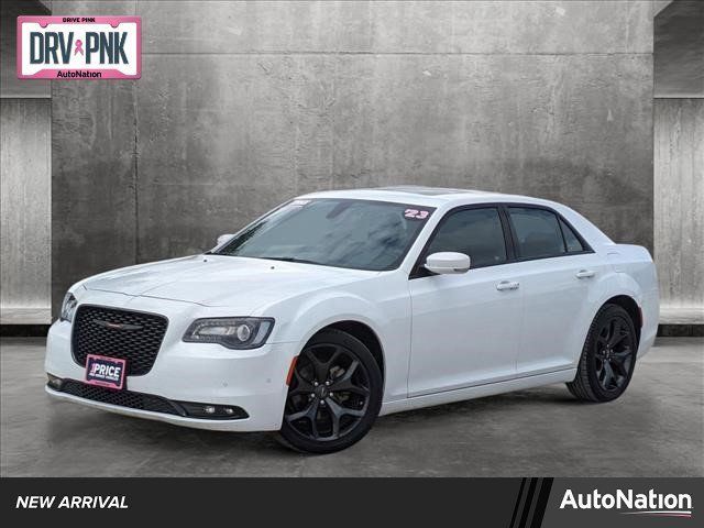 Used 2023 Chrysler 300