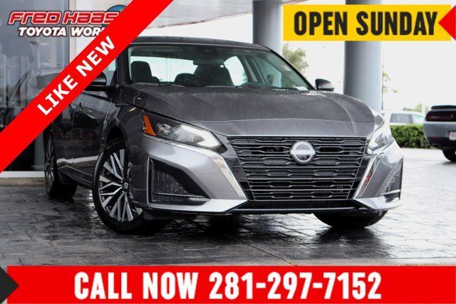 Used 2024 Nissan Altima