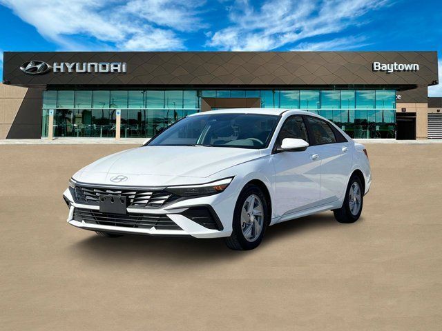 New 2024 Hyundai Elantra