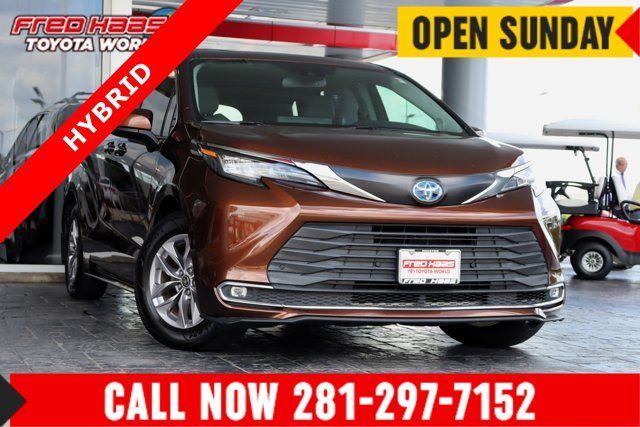 Used 2022 Toyota Sienna