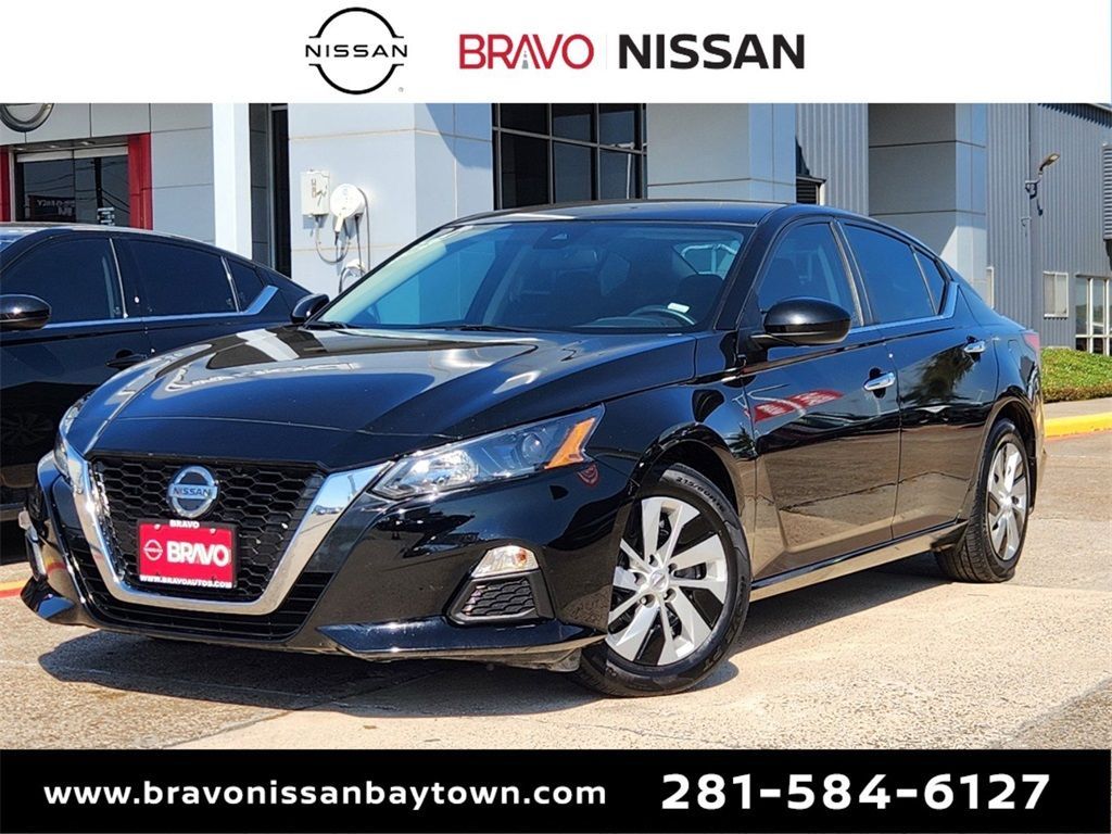 Used 2022 Nissan Altima