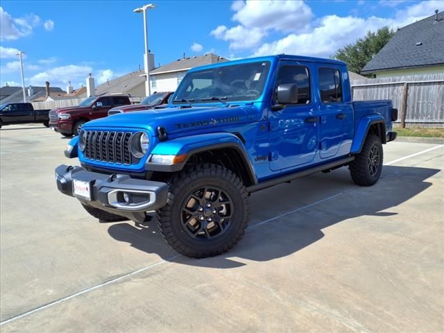 New 2024 Jeep Gladiator