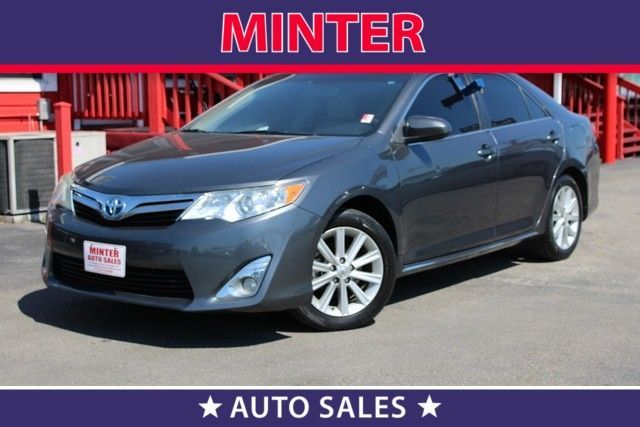 Used 2014 Toyota Camry Hybrid