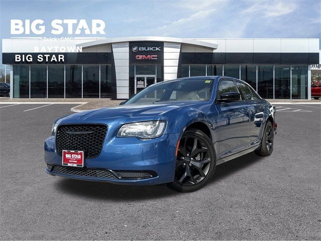 Used 2021 Chrysler 300