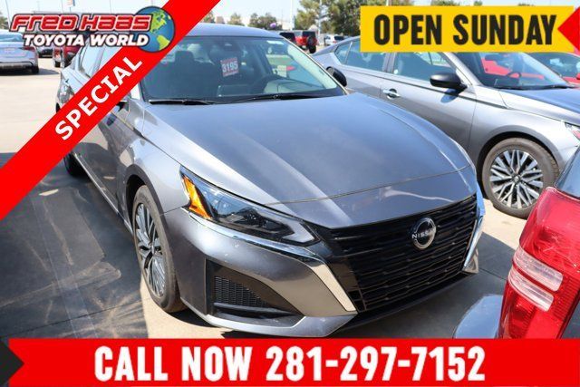 Used 2024 Nissan Altima