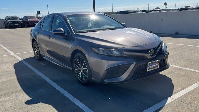 Used 2021 Toyota Camry