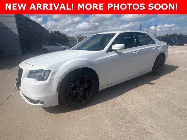 Used 2022 Chrysler 300