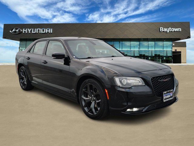 Used 2022 Chrysler 300