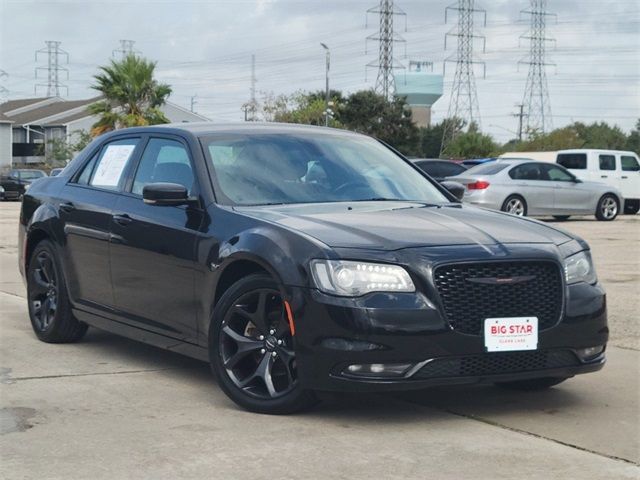 Used 2021 Chrysler 300