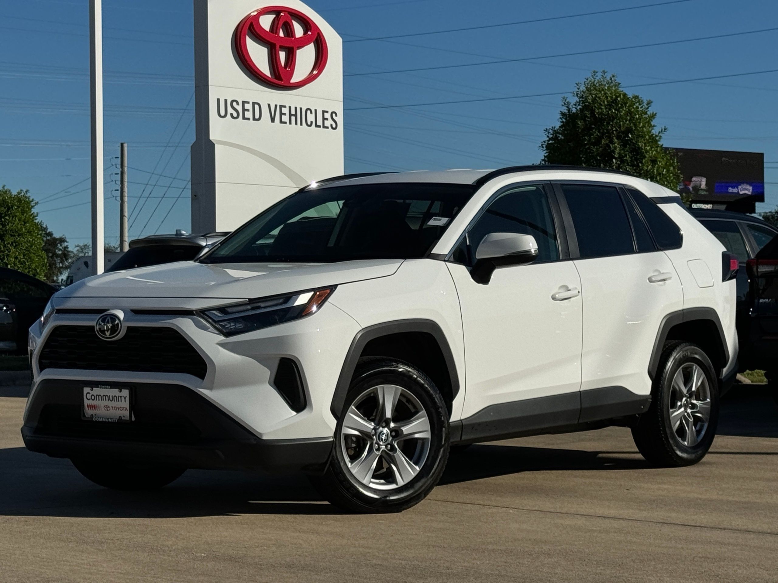 Used 2022 Toyota RAV4