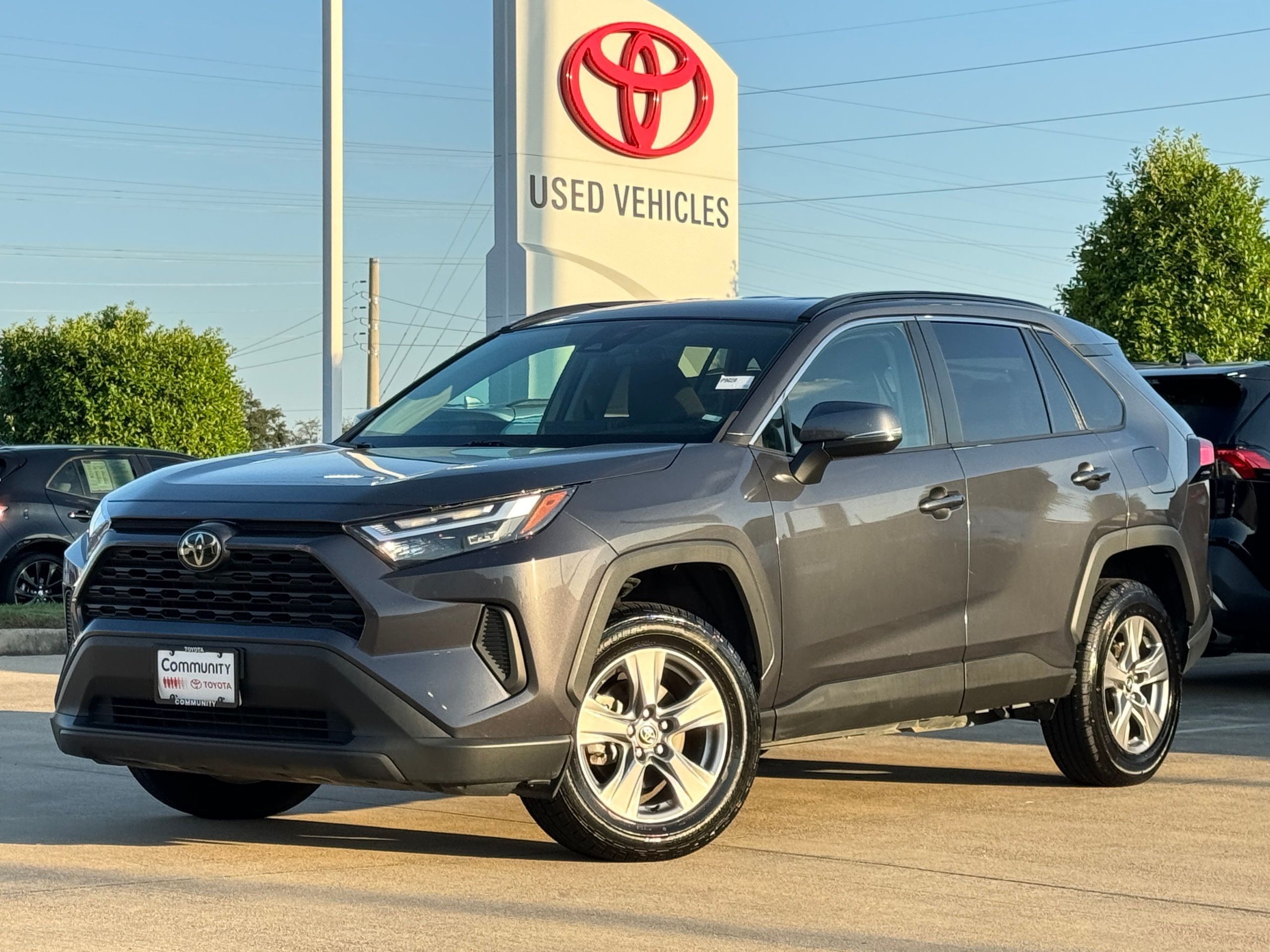 Used 2022 Toyota RAV4