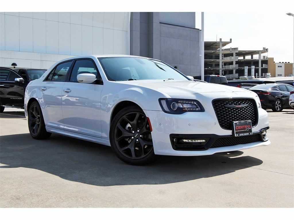 Used 2022 Chrysler 300