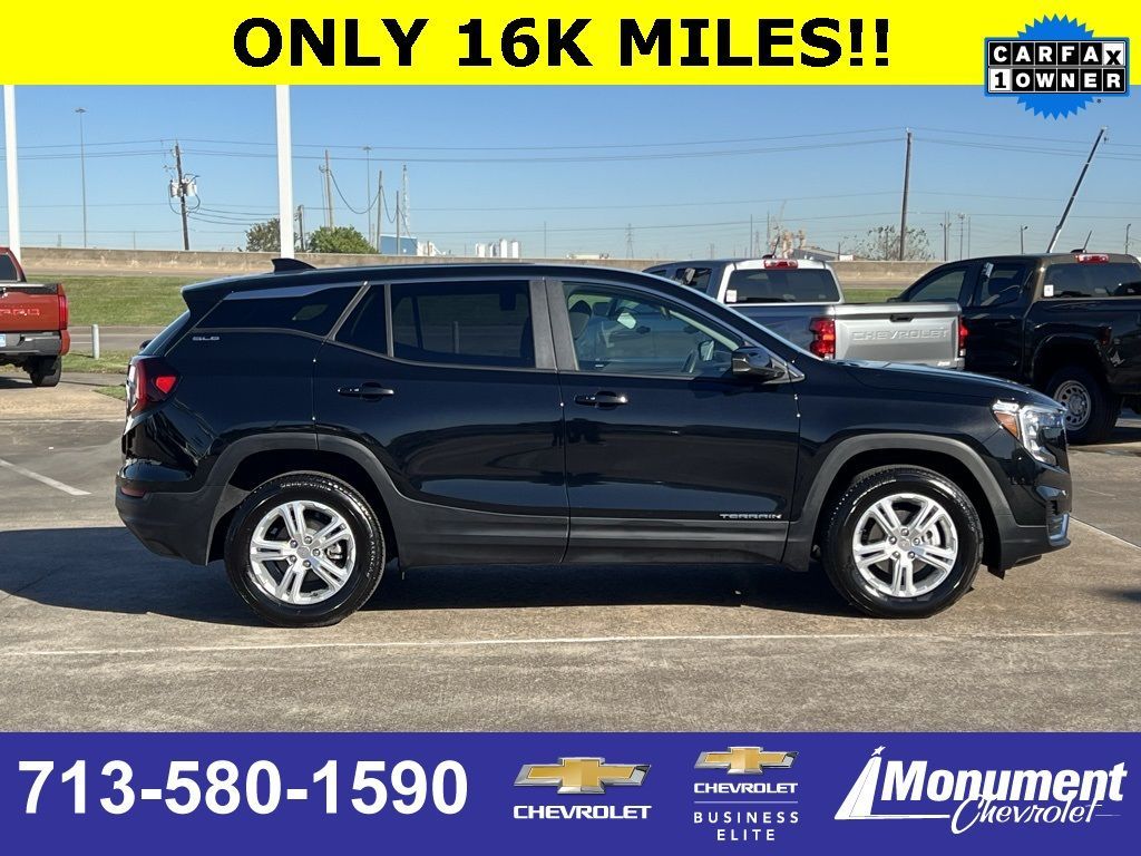 Used 2024 GMC Terrain