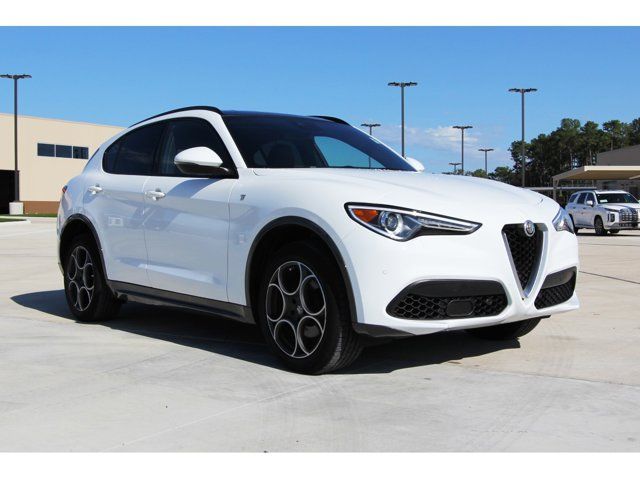 Used 2022 Alfa Romeo Stelvio