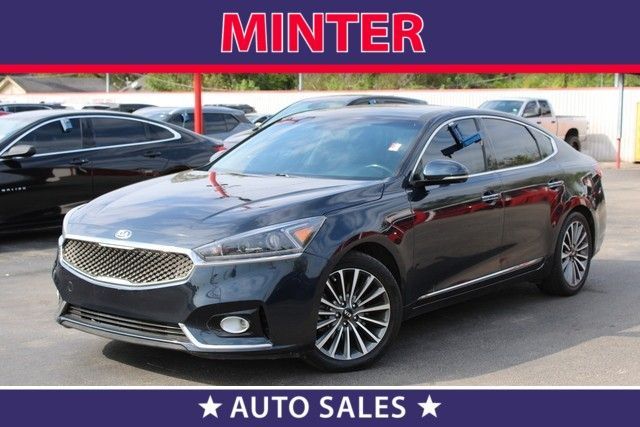 Used 2017 Kia Cadenza