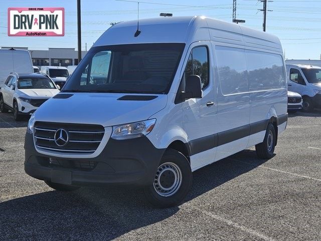 New 2024 Mercedes-Benz Sprinter Cargo Van