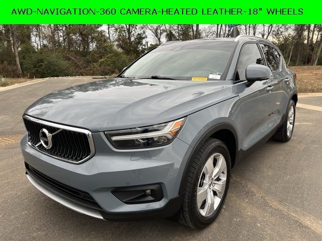 Used 2022 Volvo XC40