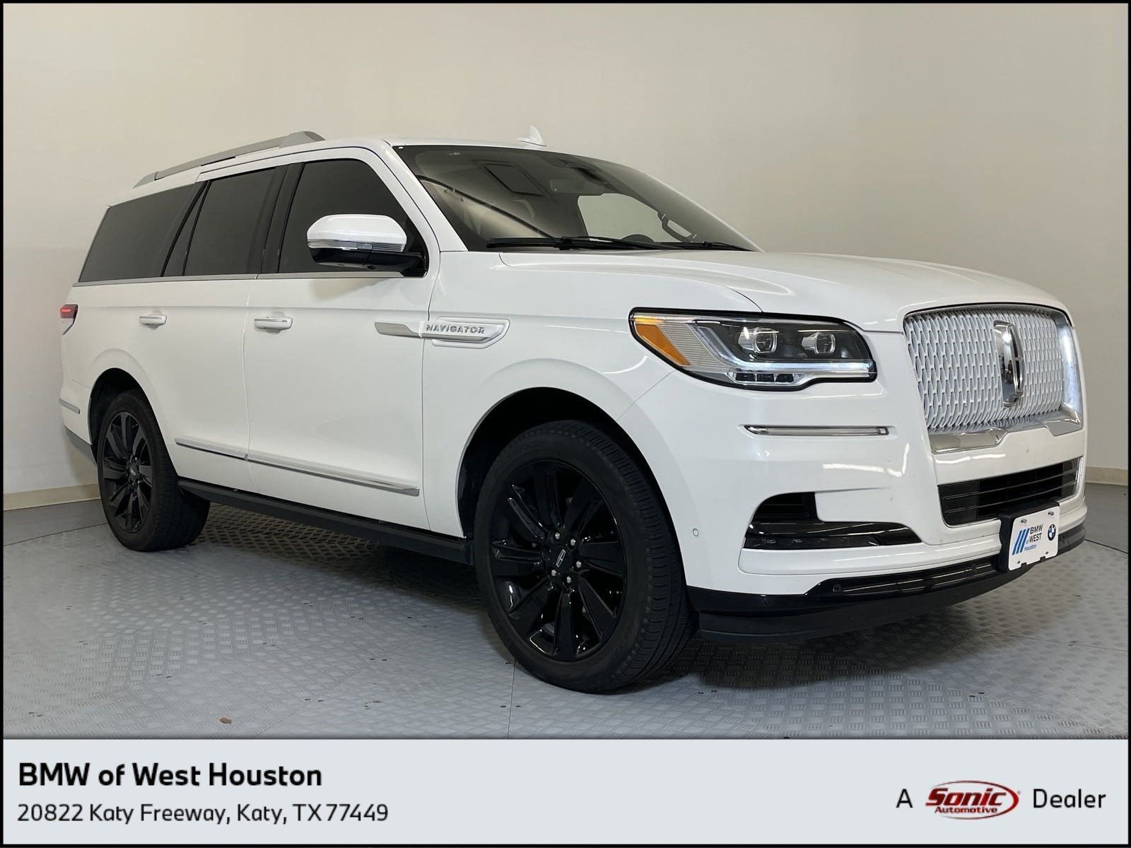 Used 2024 LINCOLN Navigator