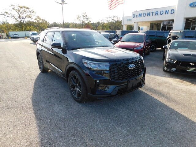 New 2025 Ford Explorer